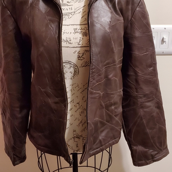 Ladies Brown leather jacket - Picture 5 of 6